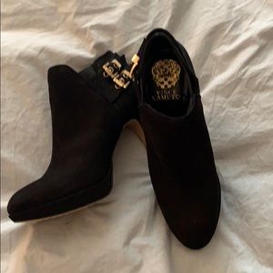 Black suede shooties.